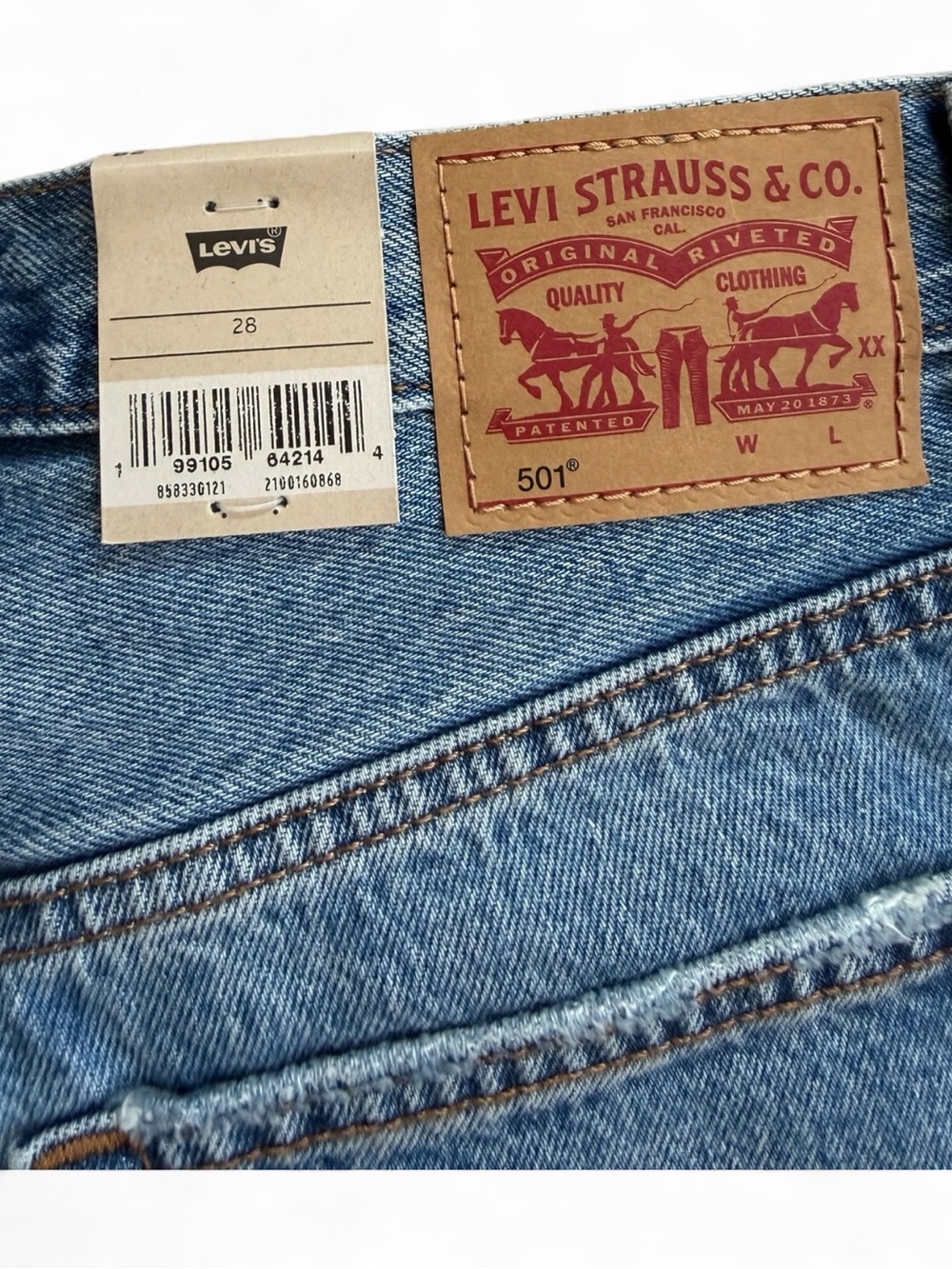 Levi's 501 Women's Jean Shorts - Light Blue Denim - Mid-Thigh, High Rise - Picture 2 of 4